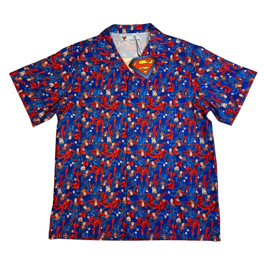 Superman Button Up Shirt sz: LARGE  NEW WITH TAGS